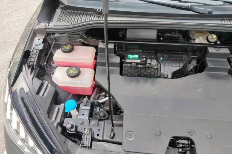 Used MG 4 EV 2022 425 km Flagship Edition Engine Bay Right