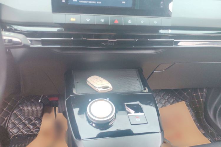 Used MG 4 EV 2022 425 km Luxury Edition Audio And AC Panel
