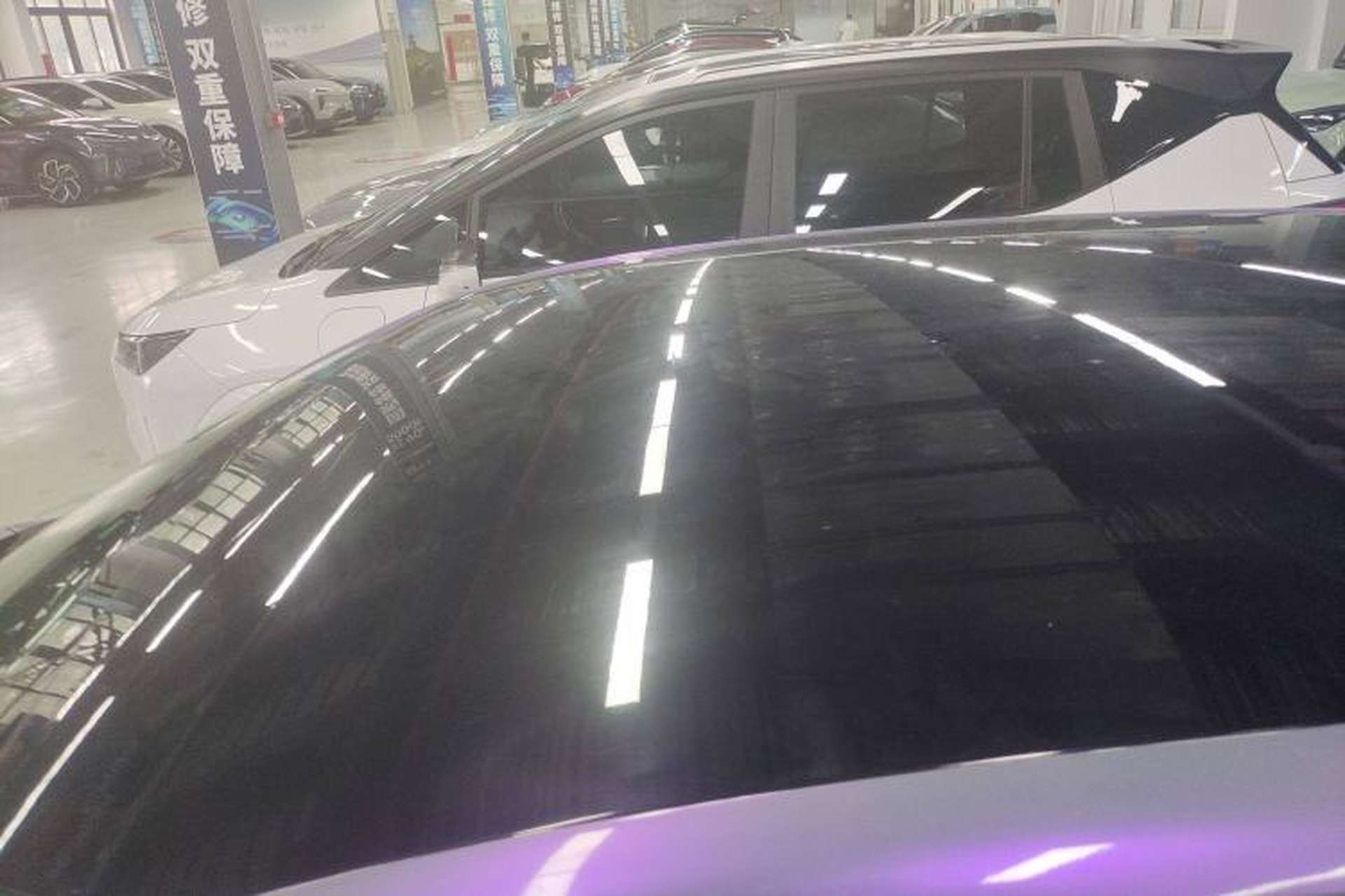 Used MG 4 EV 2022 425 km Luxury Edition Roof