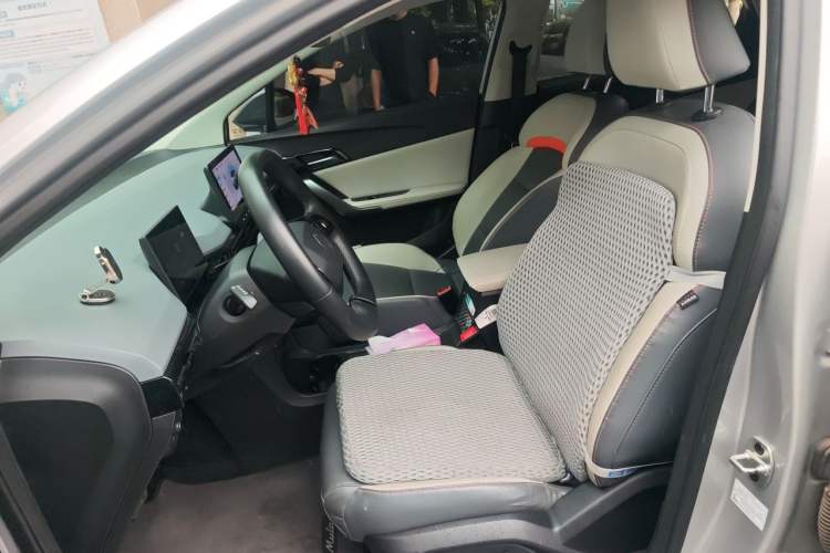 Used MG 4 EV 2022 520 km Flagship Edition Left Front Seat