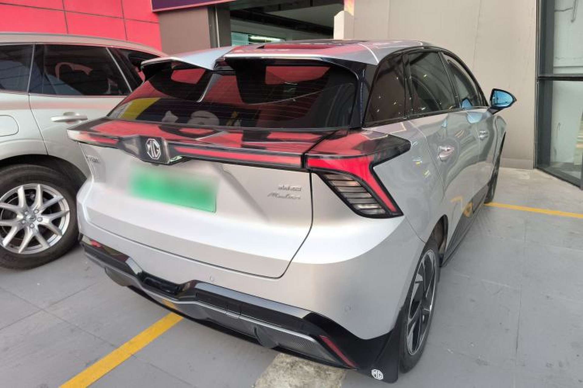 Used MG 4 EV 2022 425 km Flagship Edition Rear Right 45 Deg