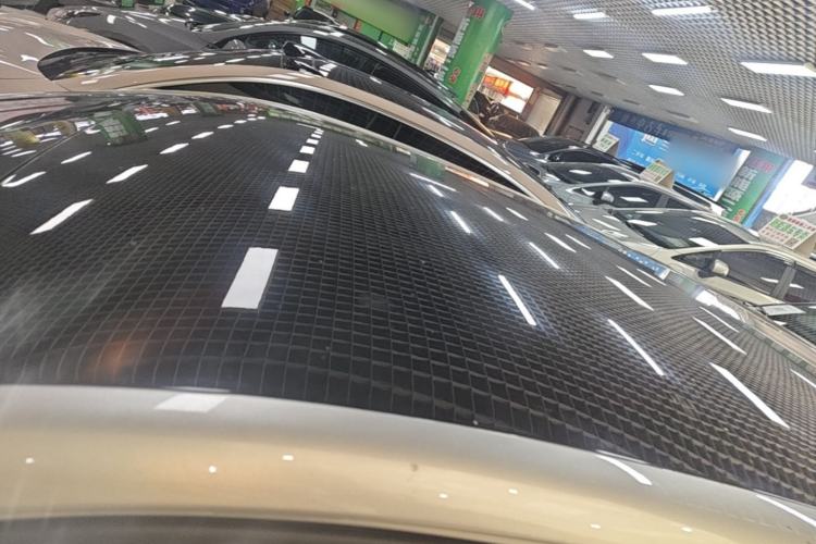 Used MG 4 EV 2022 520 km Luxury Edition Roof