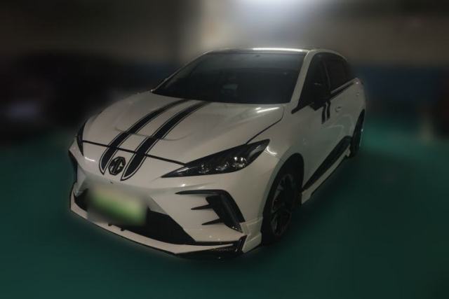 Ojetý MG 4 EV 2022 520 km Flagship Edition