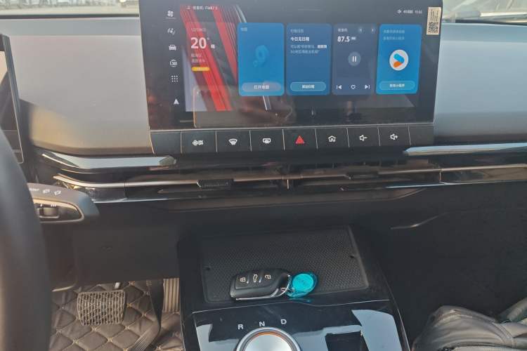 Used MG 4 EV 2022 425 km Luxury Edition Audio And AC Panel