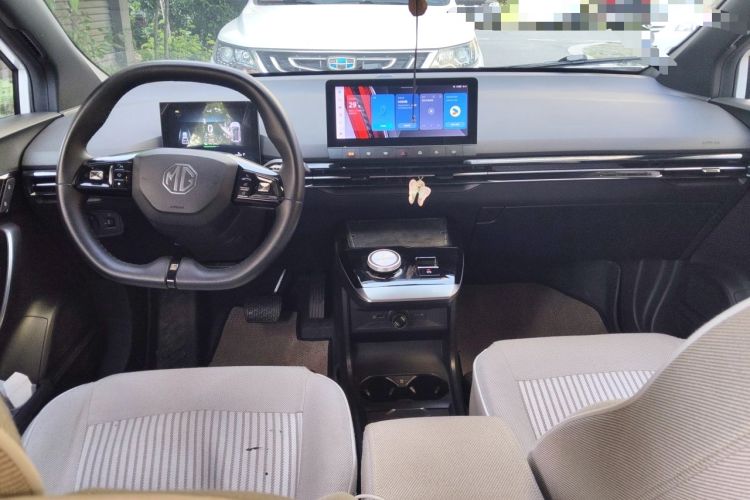 Used MG 4 EV 2022 520 km Flagship Edition Center Console