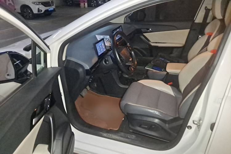 Used MG 4 EV 2022 425 km Luxury Edition Driver Seat