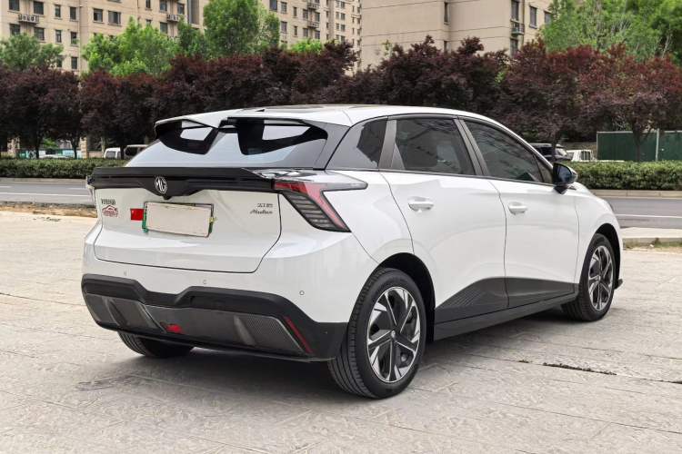 Used MG 4 EV 2022 425 km Luxury Edition Exterior 8