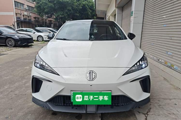 Used MG 4 EV 2022 425 km Luxury Edition Front