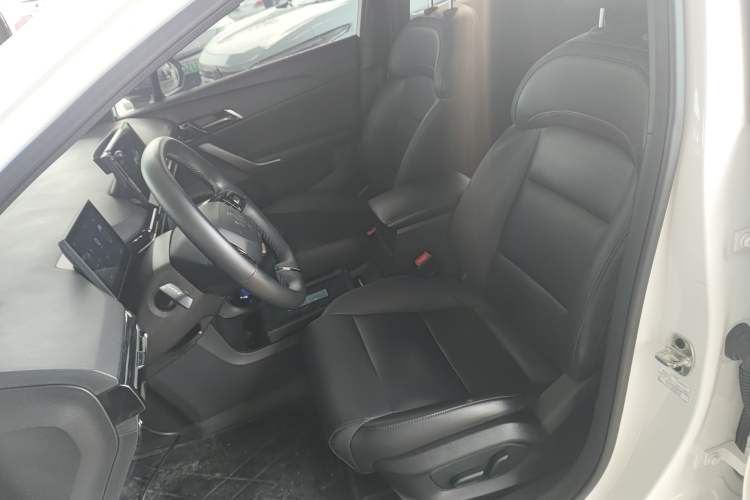 Used MG 4 EV 2022 425 km Luxury Edition Left Front Seat