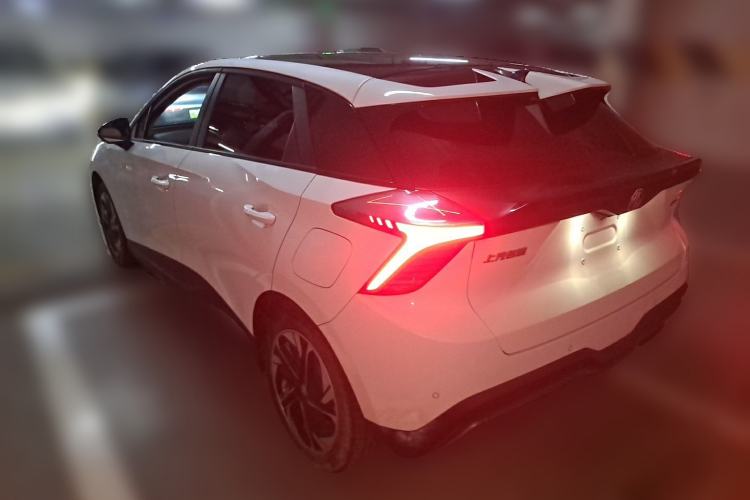 Used MG 4 EV 2022 425 km Luxury Edition Rear Left 45 Deg