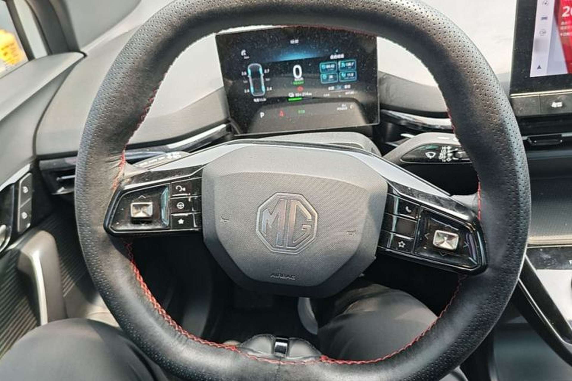 Used MG 4 EV 2022 425 km Luxury Edition Steering Wheel