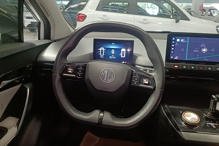 Used MG 4 EV 2022 425 km Luxury Edition Steering Wheel