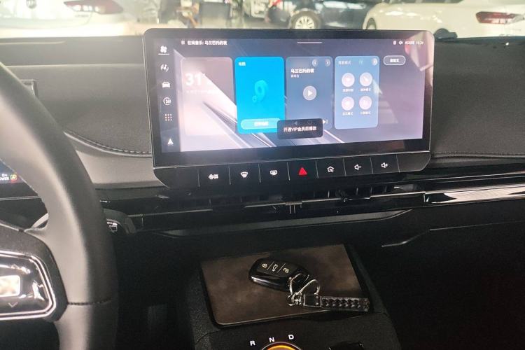 Used MG 4 EV 2023 415 km Range Sea-Faring Champion Edition Audio And AC Panel