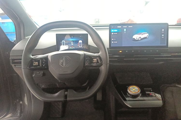 Used MG 4 EV 2023 415 km Range Sea-Faring Champion Edition Center Console
