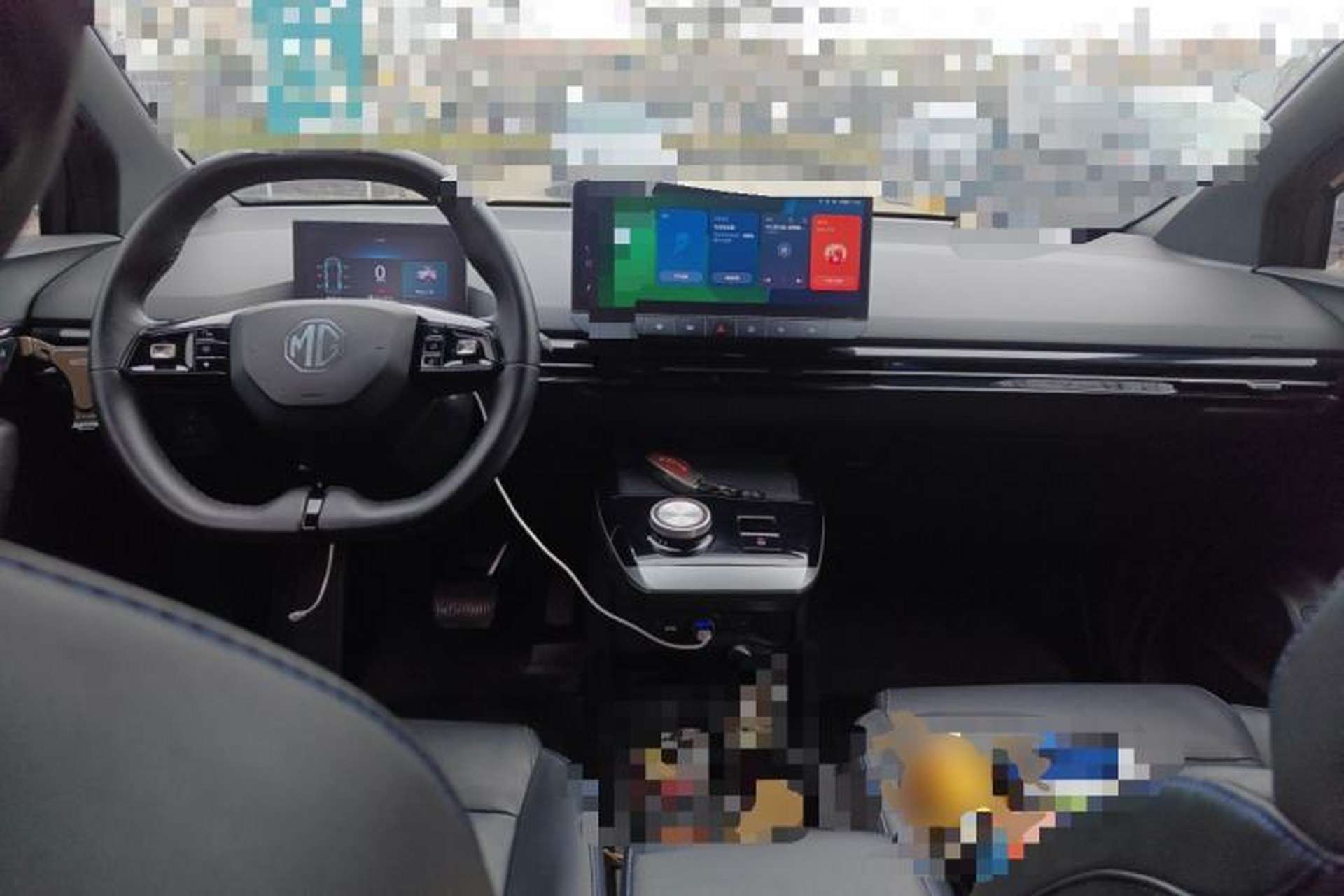 Used MG 4 EV 2023 415 km Range Sea-Faring Champion Edition Center Console