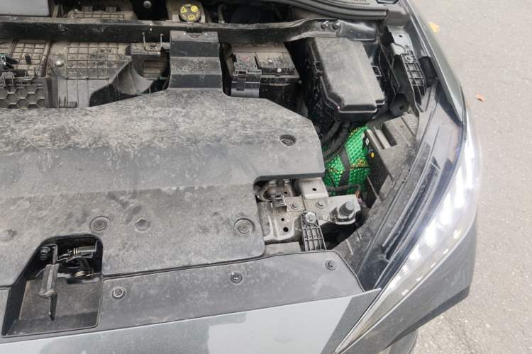 Used MG 4 EV 2023 415 km Range Sea-Faring Champion Edition Engine Bay Left