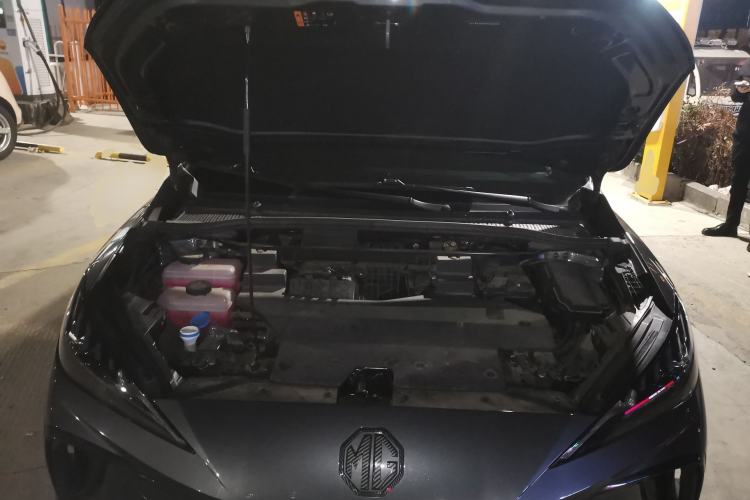 Used MG 4 EV 2023 415 km Range Sea-Faring Champion Edition Engine Bay