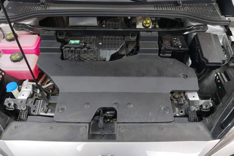 Used MG 4 EV 2023 415 km Range Sea-Faring Champion Edition Engine Bay