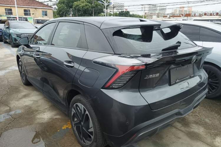 Used MG 4 EV 2023 415 km Range Sea-Faring Champion Edition Exterior 2