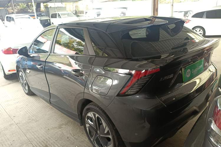 Used MG 4 EV 2023 415 km Range Sea-Faring Champion Edition Exterior 2