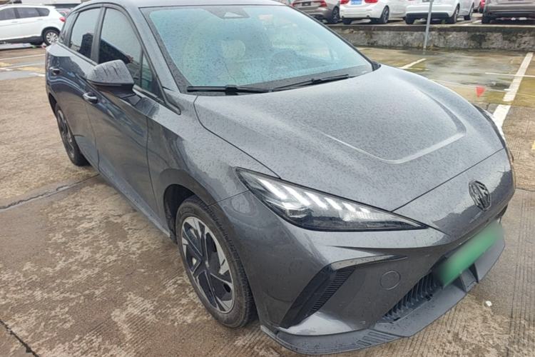 Used MG 4 EV 2023 415 km Range Sea-Faring Champion Edition Front Right 45 Deg