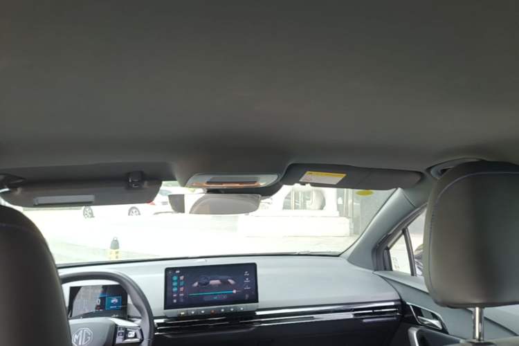 Used MG 4 EV 2023 415 km Range Sea-Faring Champion Edition Headliner