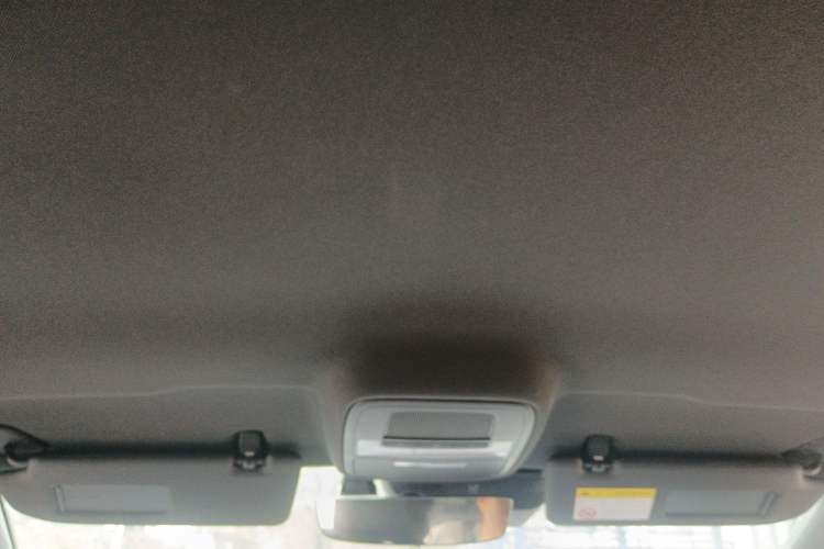 Used MG 4 EV 2023 415 km Range Sea-Faring Champion Edition Headliner