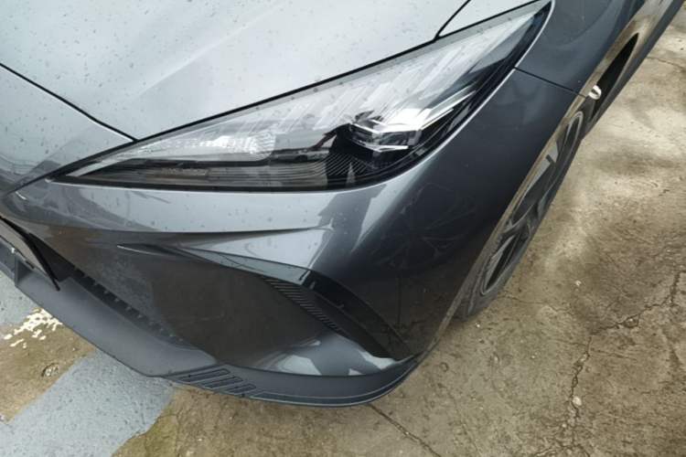 Used MG 4 EV 2023 415 km Range Sea-Faring Champion Edition Left Front Headlight