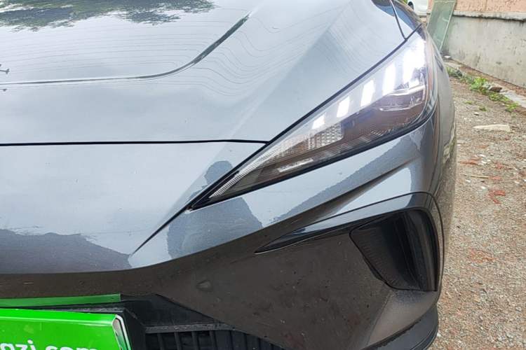 Used MG 4 EV 2023 415 km Range Sea-Faring Champion Edition Left Front Headlight