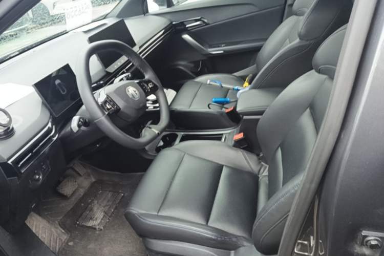 Used MG 4 EV 2023 415 km Range Sea-Faring Champion Edition Left Front Seat