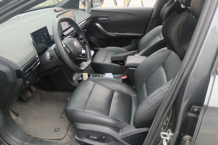 Used MG 4 EV 2023 415 km Range Sea-Faring Champion Edition Left Front Seat