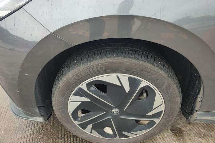 Used MG 4 EV 2023 415 km Range Sea-Faring Champion Edition Left Front Wheel Hub