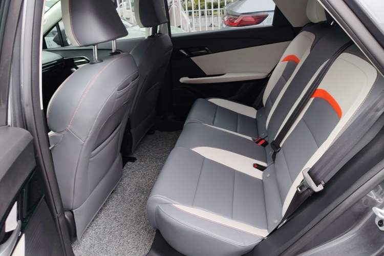Used MG 4 EV 2023 415 km Range Sea-Faring Champion Edition Left Rear Seat