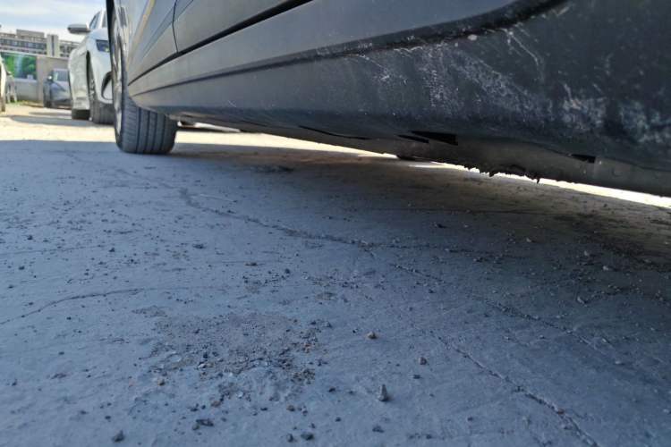 Used MG 4 EV 2023 415 km Range Sea-Faring Champion Edition Left Side Sill