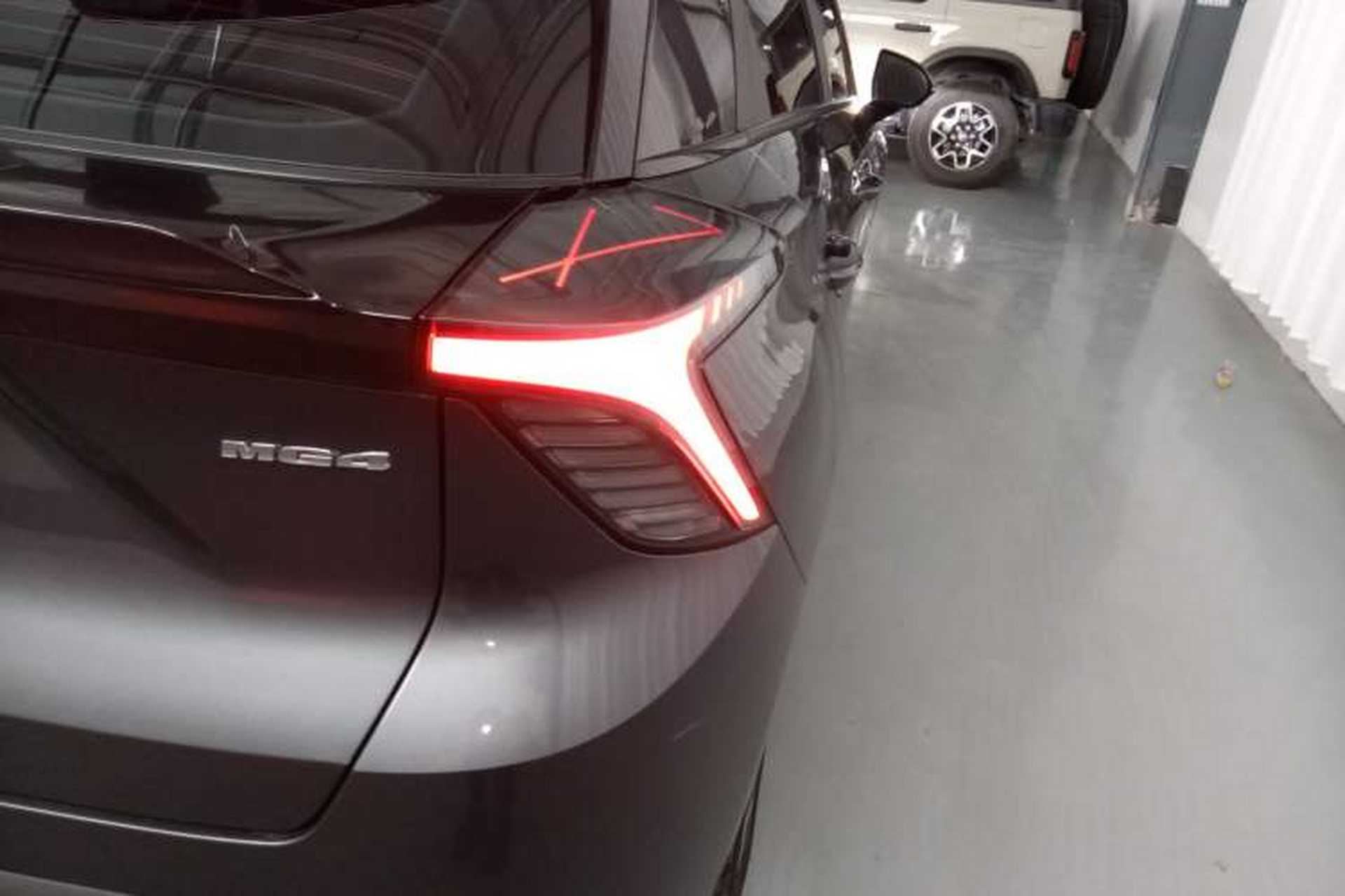 Used MG 4 EV 2023 415 km Range Sea-Faring Champion Edition Right Rear Taillight