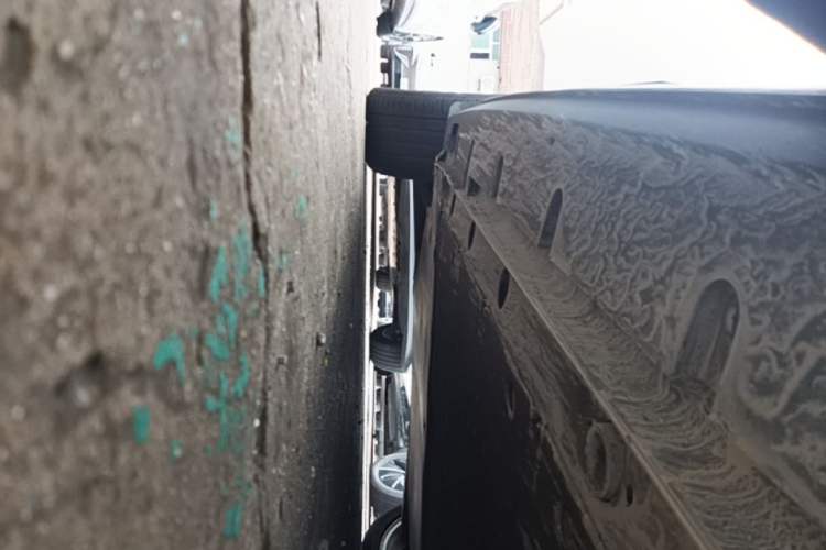 Used MG 4 EV 2023 415 km Range Sea-Faring Champion Edition Right Side Sill