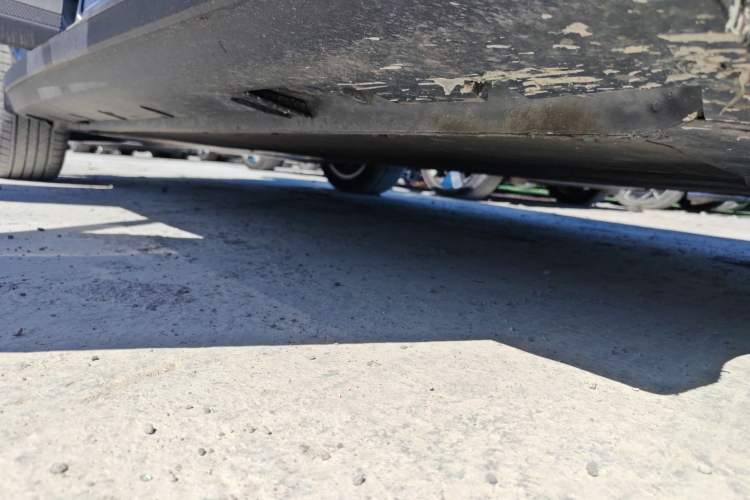 Used MG 4 EV 2023 415 km Range Sea-Faring Champion Edition Right Side Sill