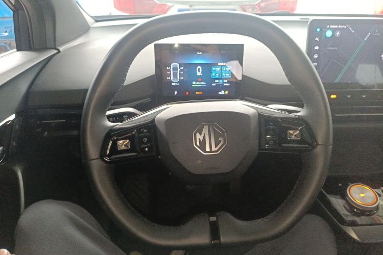 Used MG 4 EV 2023 415 km Range Sea-Faring Champion Edition Steering Wheel