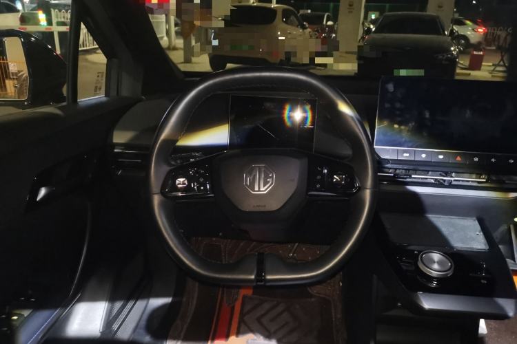 Used MG 4 EV 2023 415 km Range Sea-Faring Champion Edition Steering Wheel