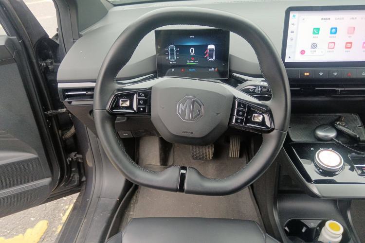 Used MG 4 EV 2023 415 km Range Sea-Faring Champion Edition Steering Wheel