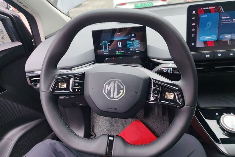Used MG 4 EV 2023 415 km Range Sea-Faring Champion Edition Steering Wheel