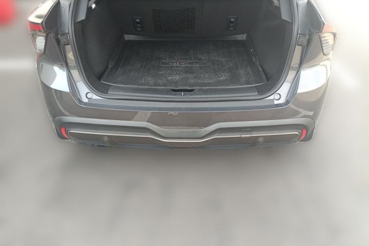 Used MG 4 EV 2023 415 km Range Sea-Faring Champion Edition Trunk