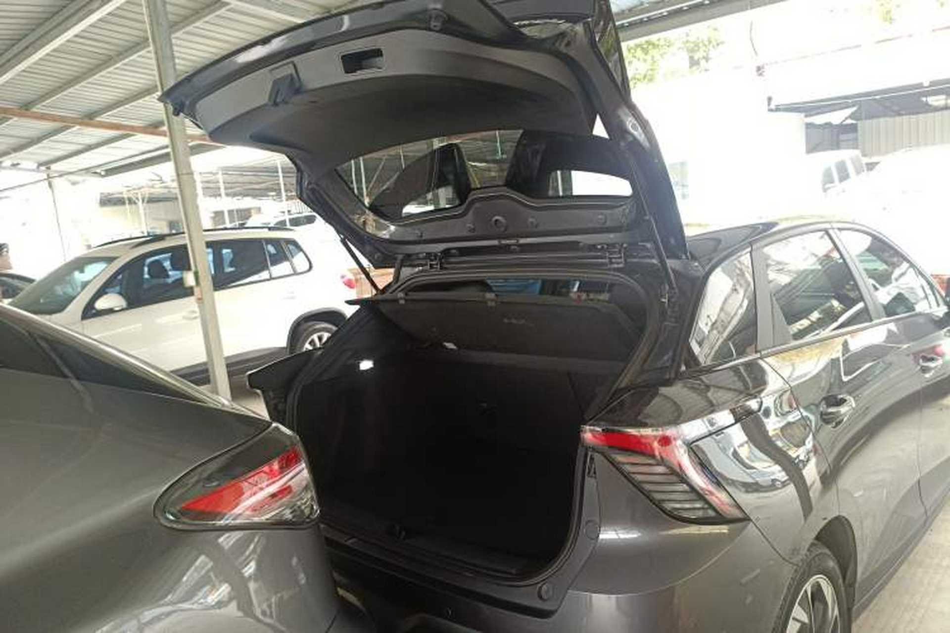 Used MG 4 EV 2023 415 km Range Sea-Faring Champion Edition Trunk