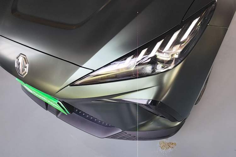 Used MG 4 EV 2023 415 km Range Sea-Faring Champion Edition Left Front Headlight
