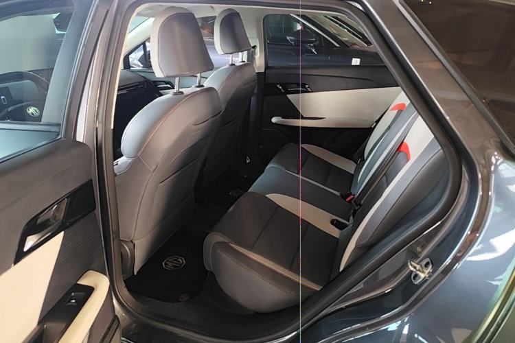 Used MG 4 EV 2023 415 km Range Sea-Faring Champion Edition Left Rear Seat