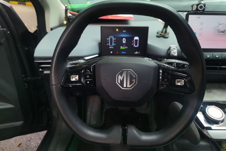 Used MG 4 EV 2023 415 km Range Sea-Faring Champion Edition Steering Wheel