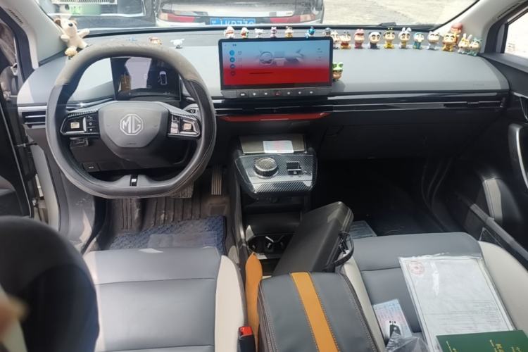 Used MG 4 EV 2023 415 km Range Sea-Faring Champion Edition Center Console