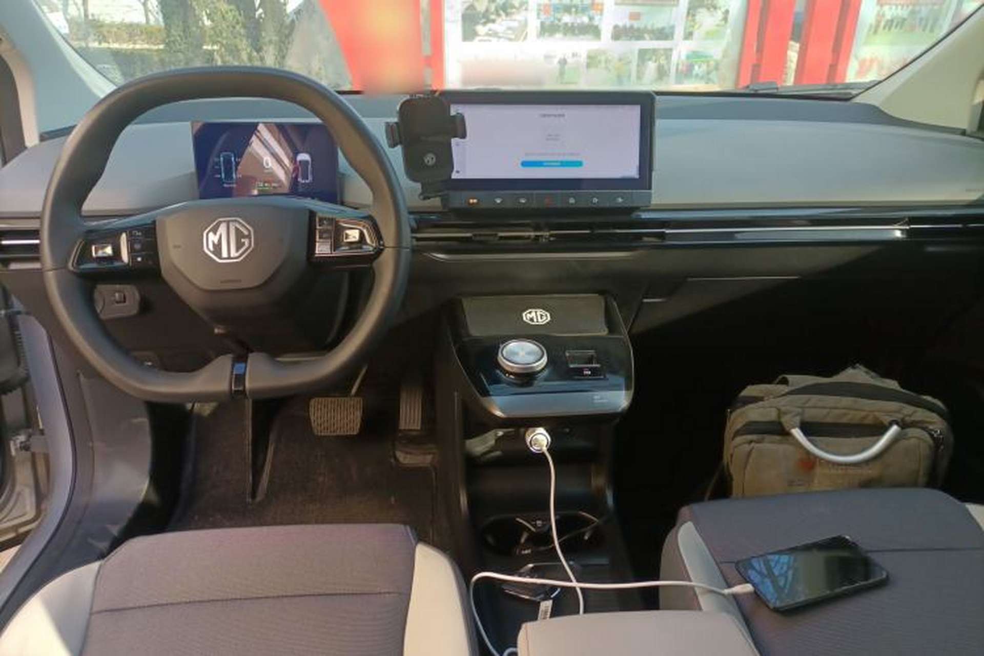 Used MG 4 EV 2023 425km Executive Version Center Console
