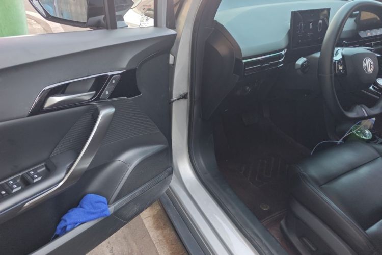 Used MG 4 EV 2023 415 km Range Sea-Faring Champion Edition Driver Seat