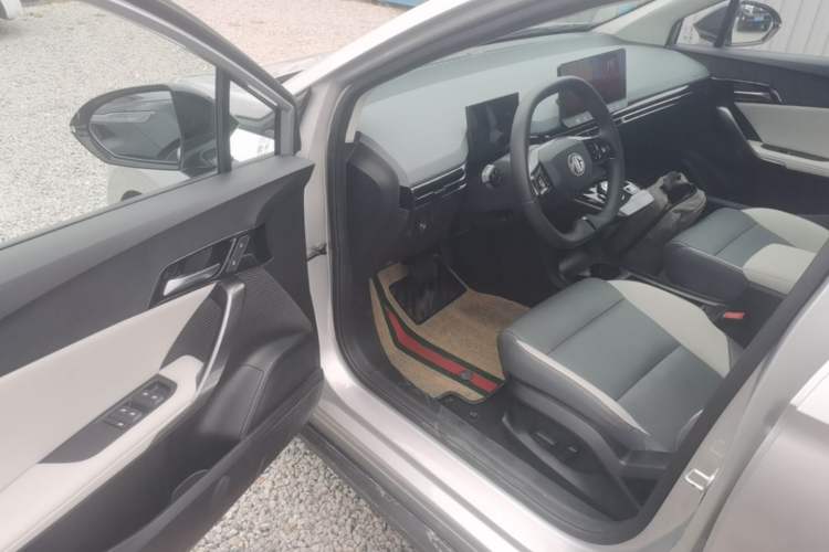 Used MG 4 EV 2023 415 km Range Sea-Champion Executive Edition Driver Seat